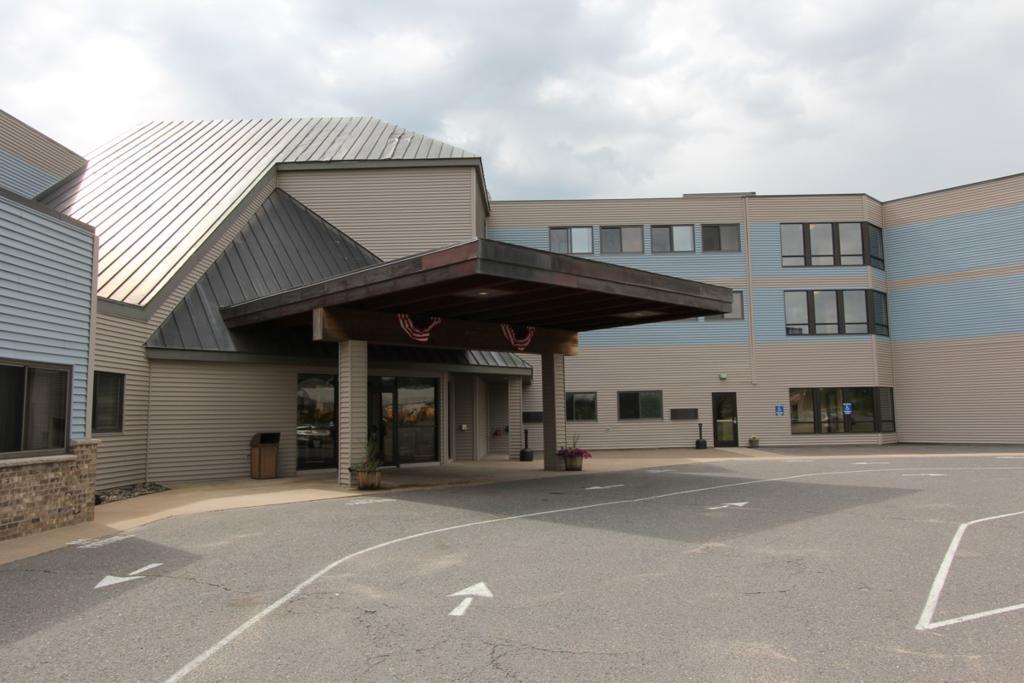 Baraga Lakeside Inn Exterior photo