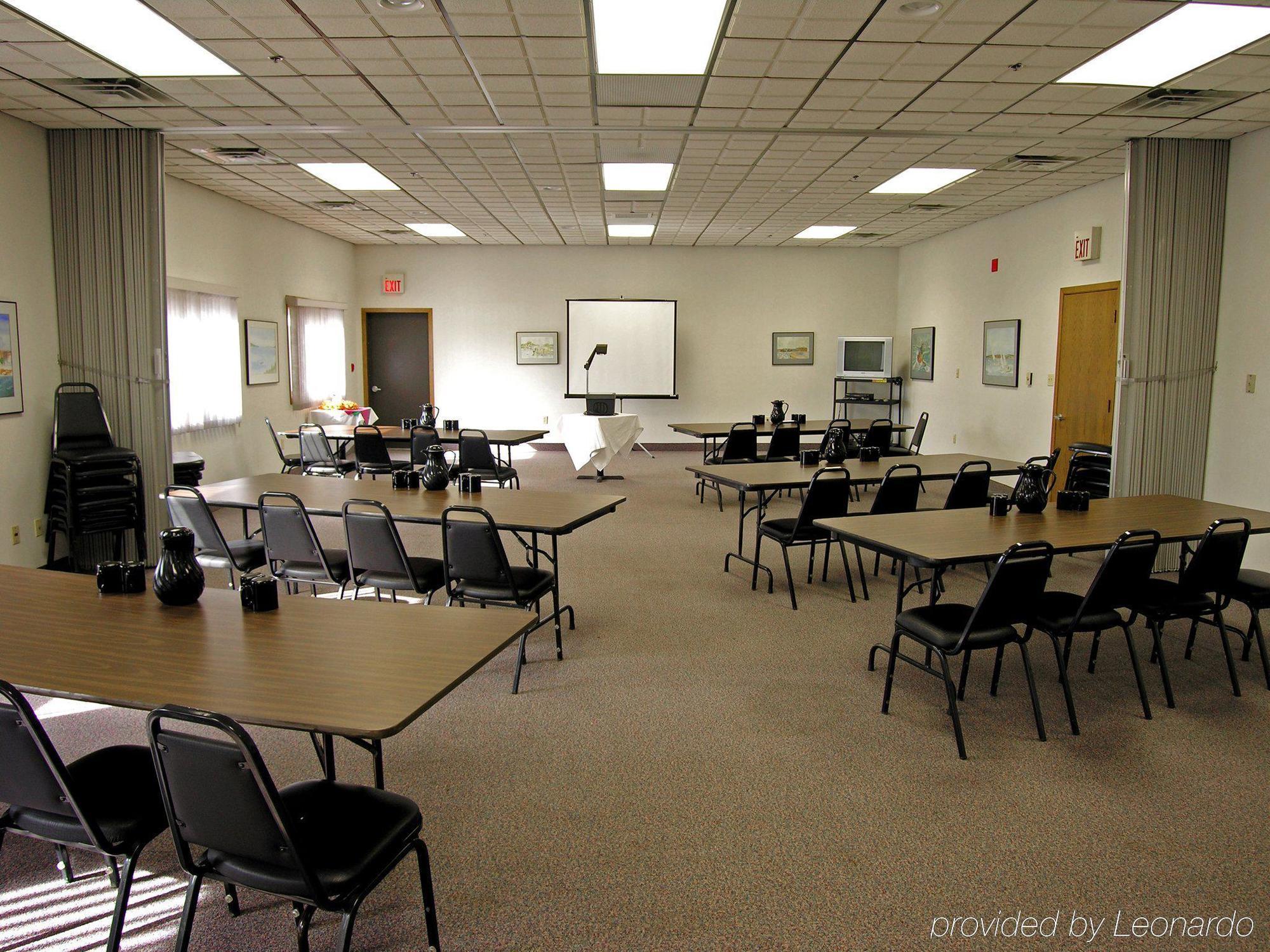 Baraga Lakeside Inn Facilities photo
